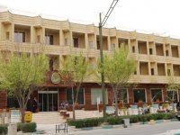 آیینه خانه اسپادانا